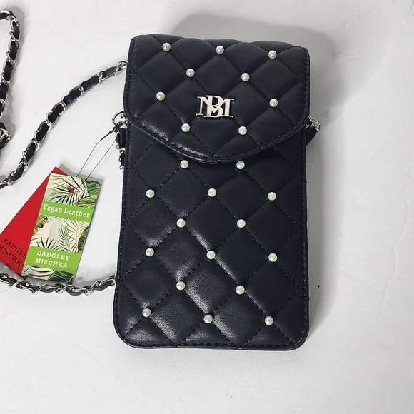 Badgley Mischka Women's Black Leather Phone Crossbody - Picture 4 of 7
